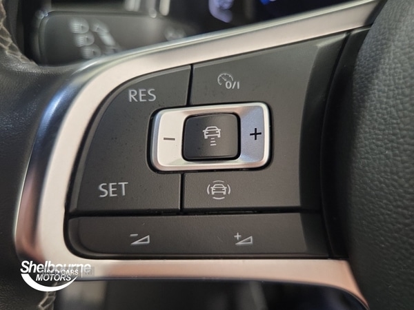 Used Volkswagen T-Roc 2021 for sale - 77050423: Photo 31