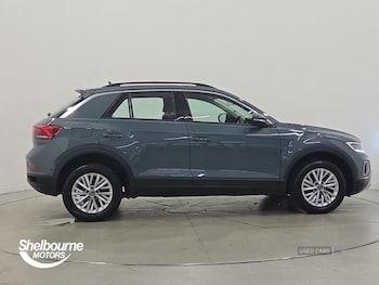 Used Volkswagen T-Roc 2023 for sale - 79363109: Photo