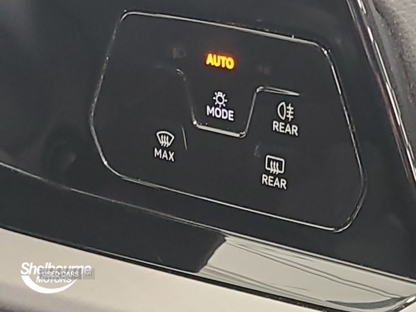 Used Volkswagen Golf 2023 for sale - 76260674: Photo 5