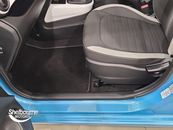 Used Hyundai i10 2022 for sale - 76825320: Photo 35