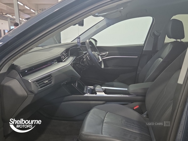 Used Audi e-tron 2022 for sale - 77359456: Photo 11