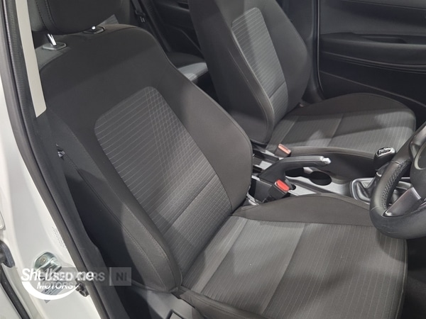 Used Hyundai i20 2023 for sale - 77785132: Photo 37