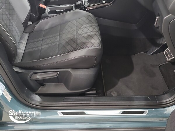 Used Volkswagen T-Roc 2023 for sale - 76825327: Photo 26