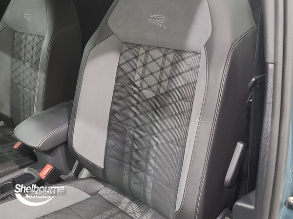 Used Volkswagen T-Roc 2023 for sale - 76825327: Photo 34