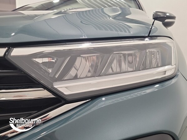 Used Volkswagen T-Roc 2023 for sale - 76825327: Photo 41