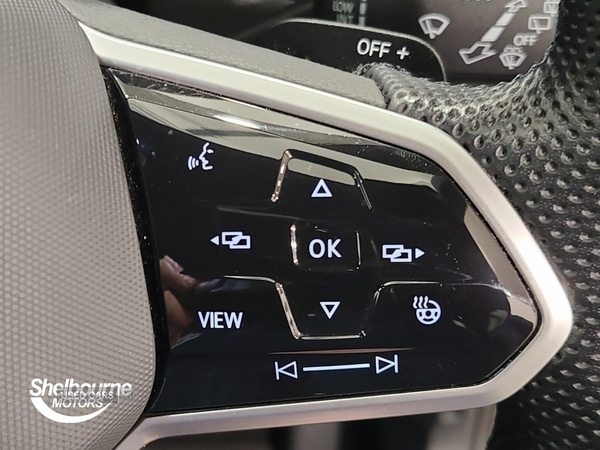 Used Volkswagen T-Roc 2023 for sale - 76825327: Photo 8