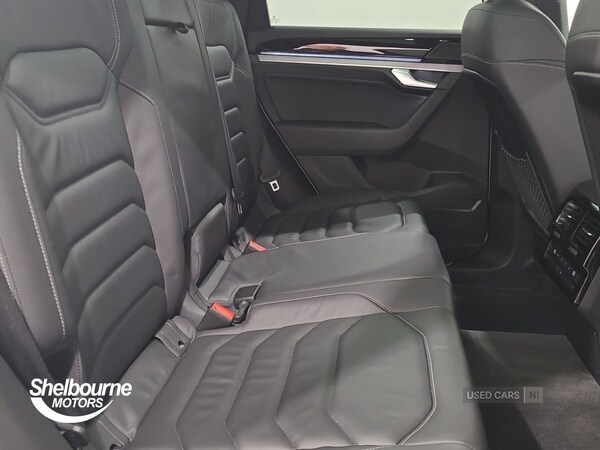 Used Volkswagen Touareg 2023 for sale - 76522627: Photo 30