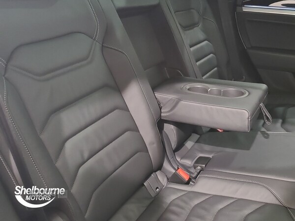 Used Volkswagen Touareg 2023 for sale - 76522627: Photo 31