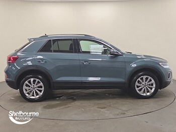 Used Volkswagen T-Roc 2024 for sale - 79170011: Photo