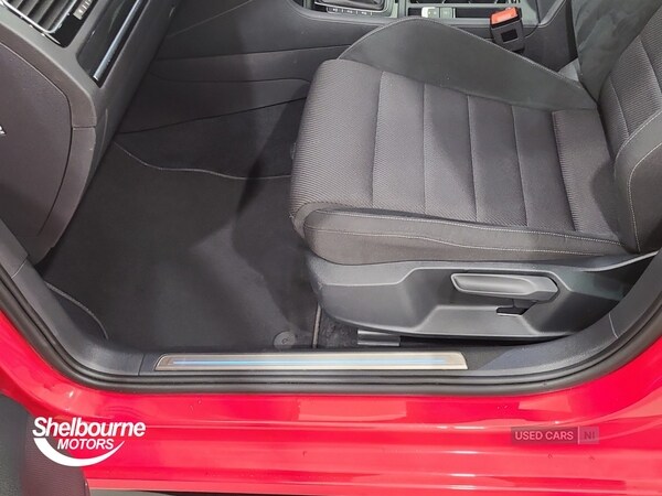 Used Volkswagen Golf 2019 for sale - 76441614: Photo 20