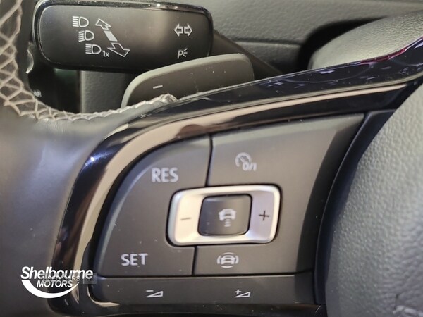 Used Volkswagen Golf 2019 for sale - 76441614: Photo 32