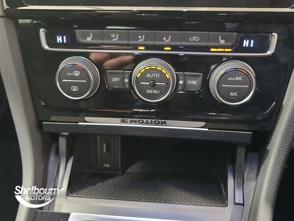 Used Volkswagen Golf 2019 for sale - 76441614: Photo 36