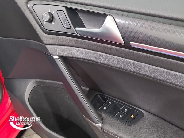 Used Volkswagen Golf 2019 for sale - 76441614: Photo 46