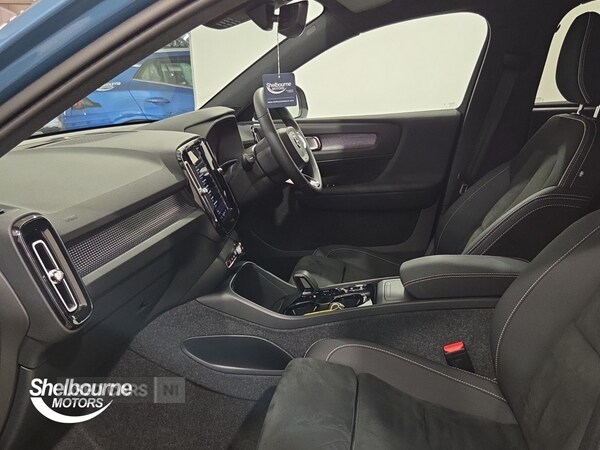 Used Volvo XC40 2025 for sale - 77659363: Photo 10