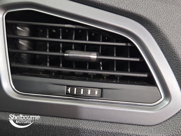 Used Volkswagen T-Roc 2022 for sale - 77684892: Photo 29