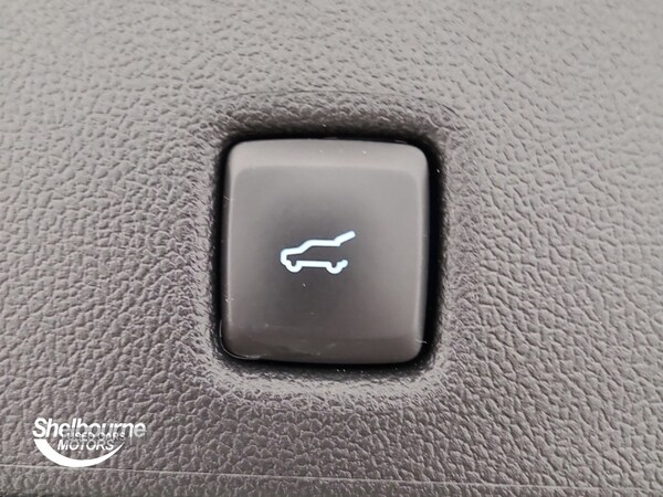 Used Ford Kuga 2024 for sale - 75867326: Photo 45