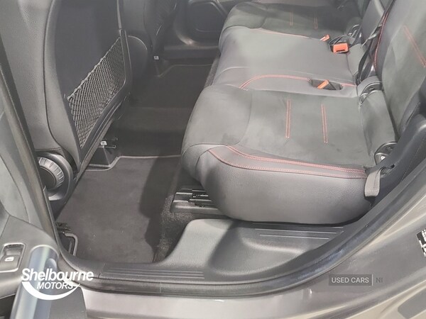 Used Mercedes-Benz GLB 2025 for sale - 76260669: Photo 9