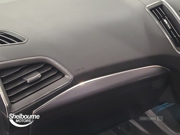 Used Ford Galaxy 2022 for sale - 75372446: Photo 17