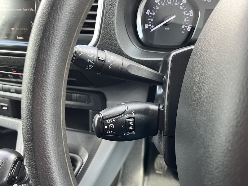 Used Vauxhall Vivaro 2022 for sale - 76430533: Photo 24