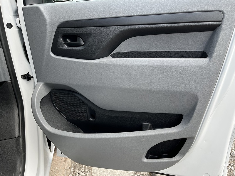 Used Vauxhall Vivaro 2022 for sale - 76430533: Photo 35