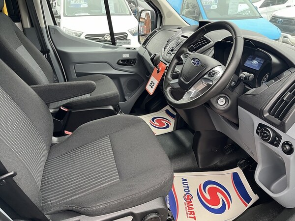 Used Ford Transit 2017 for sale - 76163684: Photo 41