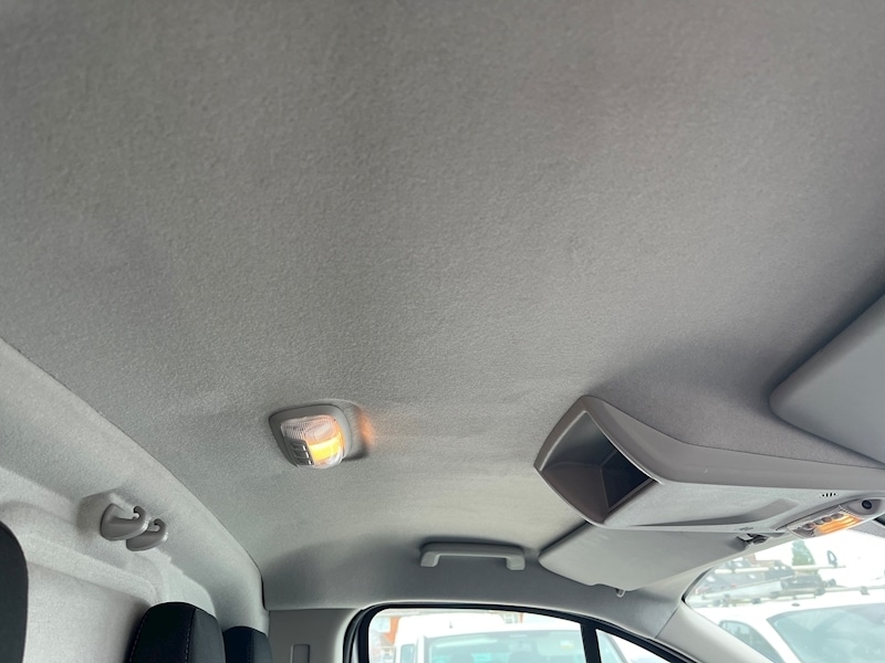 Used Jaguar E-Type 1968 for sale - 76403230: Photo 22