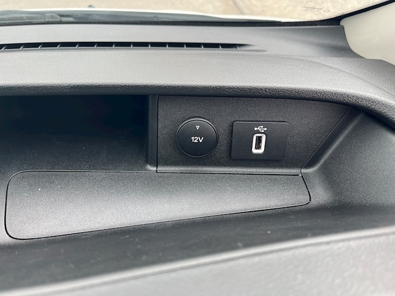 Used Jaguar E-Type 1968 for sale - 76403230: Photo 24