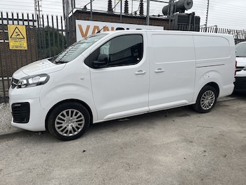 Vauxhall - Vivaro