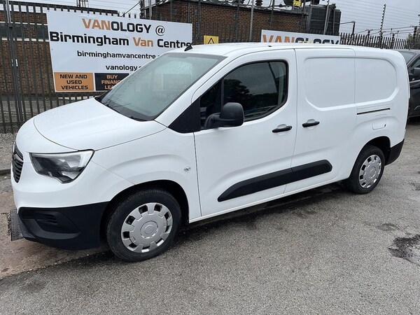 Used Vauxhall Combo 2022 for sale - 76163702: Photo 1