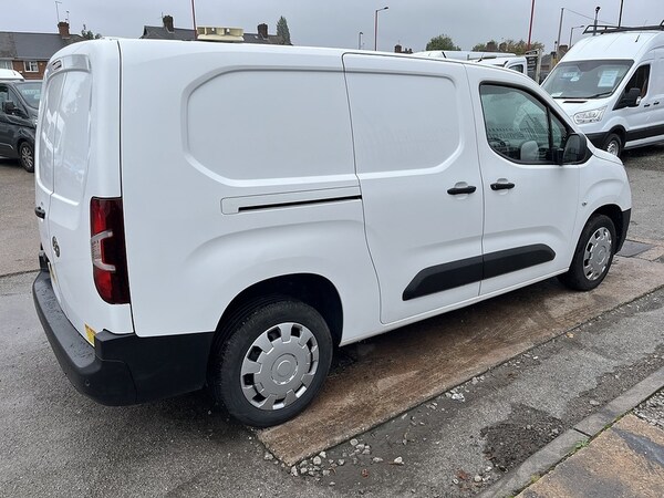 Used Vauxhall Combo 2022 for sale - 76163702: Photo 4