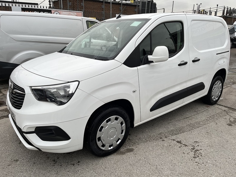 Used Vauxhall Combo 2020 for sale - 76163690: Photo 1