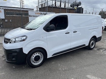 Vauxhall - Vivaro