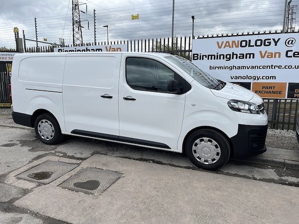 Used Vauxhall Vivaro for sale - 76163695: Photo 3
