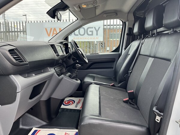 Used Vauxhall Vivaro for sale - 76163695: Photo 8