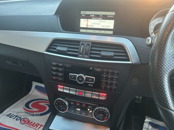 Used Mercedes-Benz C Class 2014 for sale - 76248232: Photo 20