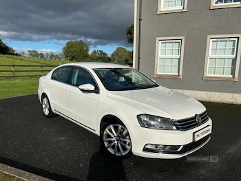 Volkswagen - Passat