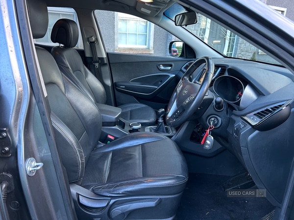 Used Hyundai Santa Fe 2013 for sale - 77238896: Photo 4