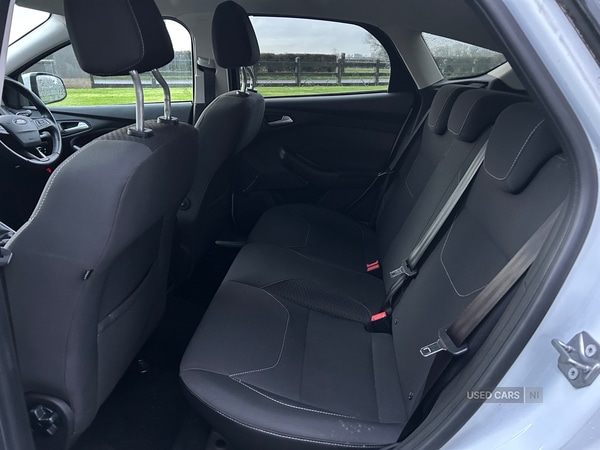 Used Ford Focus 2015 for sale - 77238893: Photo 3