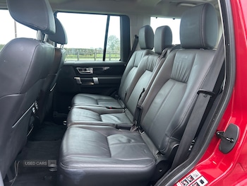 Used Land Rover Discovery 2015 for sale - 76850750: Photo