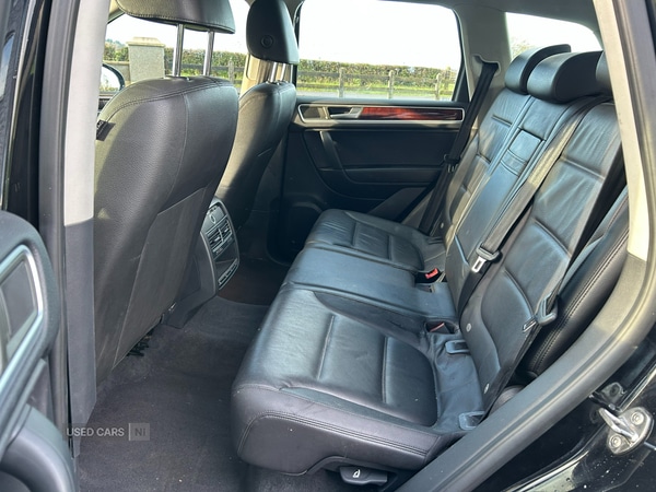 Used Volkswagen Touareg 2012 for sale - 76667605: Photo 2