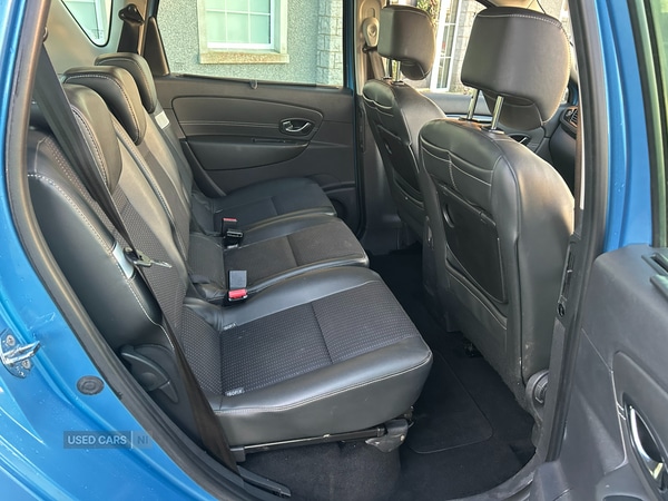 Used Renault Scenic 2015 for sale - 75682444: Photo 11