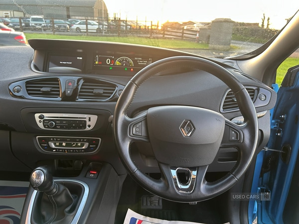 Used Renault Scenic 2015 for sale - 75682444: Photo 15