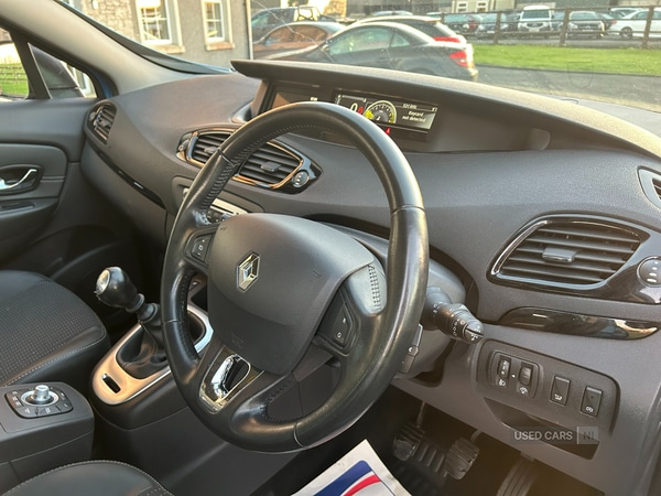 Used Renault Scenic 2015 for sale - 75682444: Photo 16