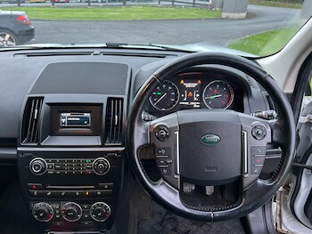 Used Land Rover Freelander 2013 for sale - 75858910: Photo