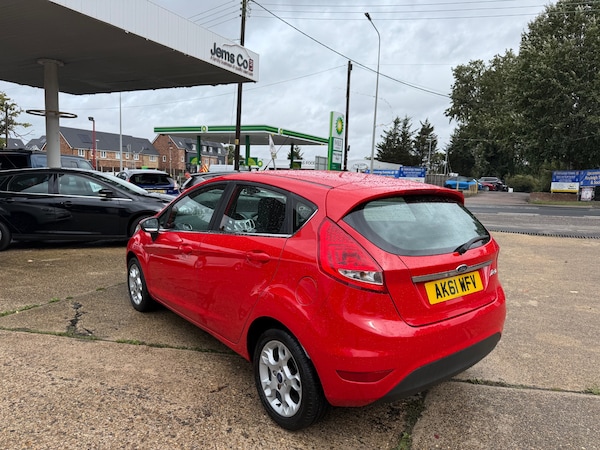 Used Ford Fiesta 2011 for sale - 75772667: Photo 6
