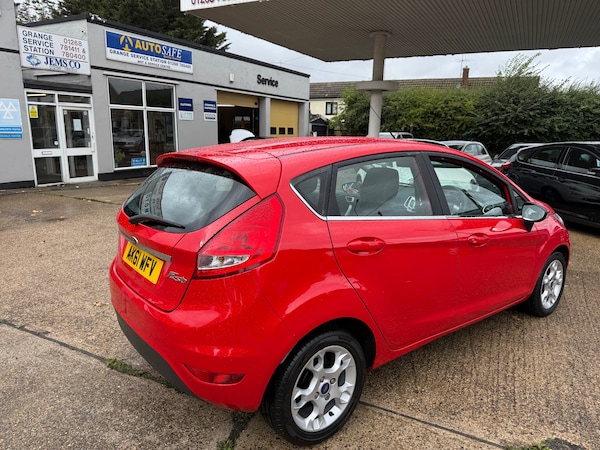 Used Ford Fiesta 2011 for sale - 75772667: Photo 8