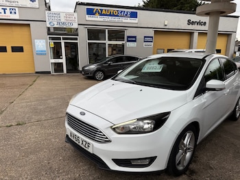 Used Ford Focus 2016 for sale - 75273049: Photo
