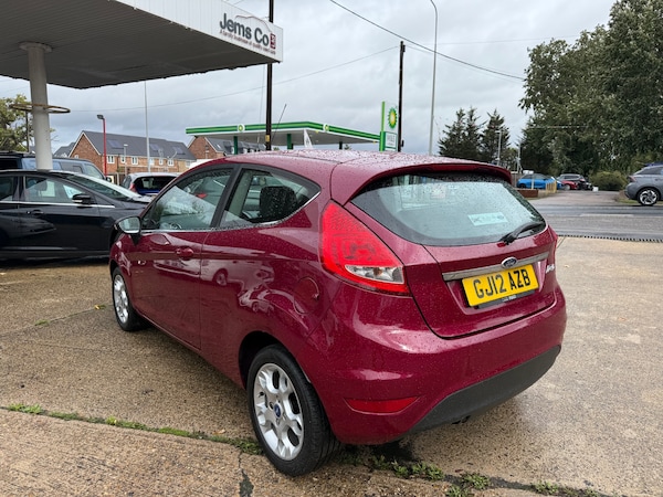 Used Ford Fiesta 2012 for sale - 75772666: Photo 6