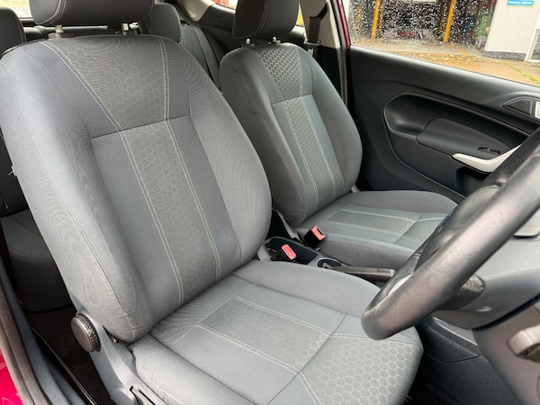 Used Ford Fiesta 2012 for sale - 75772666: Photo 9