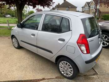 Used Hyundai i10 2010 for sale - 74467671: Photo